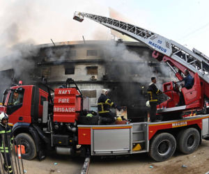Pakistan/ Co najmniej 11 ofiar śmiertelnych pożaru w centrum handlowym w Karaczi