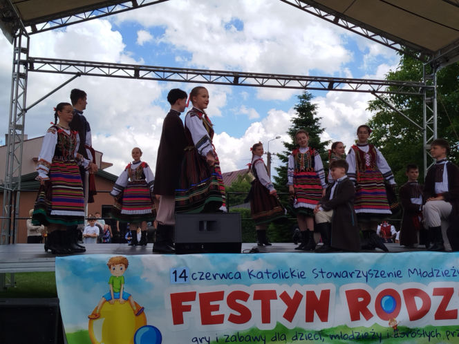 Festyn Rodzinny młodzieży z KSM w Siedlcach 2026 przyciągnął tłumy
