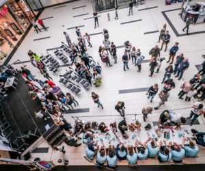 Koszykarze Polskiego Cukru Toruń spotkali się z kibicami w CH Toruń Plaza