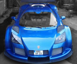 Gumpert Apollo