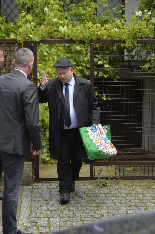 Prezes jedzie na urlop, a potem na operację