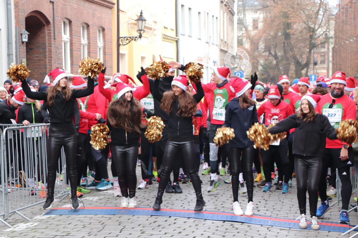 22. Festiwal Biegów św. Mikołajów. Szczytny cel i wspólna zabawa. To było niezwykłe wydarzenie