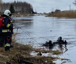 Tykocin. Poszukiwania w rzece Narew