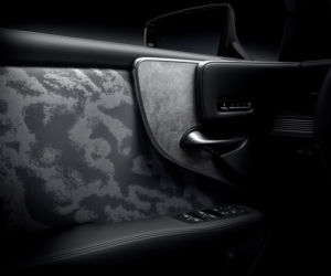 (2021) Lexus LS po liftingu