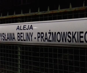 Czegoś takiego jeszcze nie było! Autobus MPK... zerwał nawierzchnię [ZDJĘCIA]