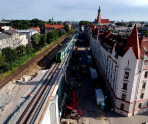 Pociągi na nowych estakadach w Krakowie!