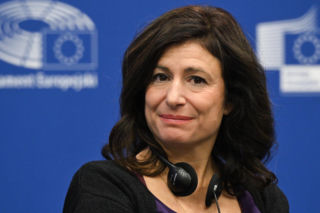 Żyjemy w cyfrowej Somalii. UE chce z tym skończyć