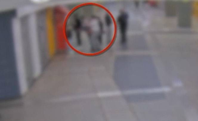 16-latek brutalnie zaatakowany na stacji metra w Warszawie