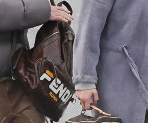 Justyna Steczkowska boso na śniegu