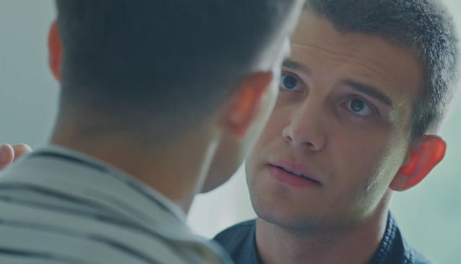 M jak miłość. Tomek Kubicki (Chris Cugowski), Mateusz Mostowiak (Rafał Kowalski)