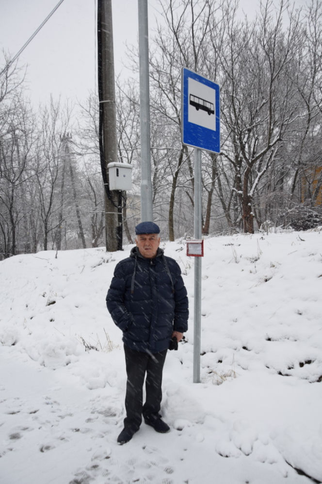 SENIORZY DOSTALI PRZYSTANEK