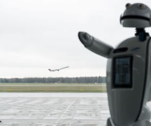 Na wrocławskim lotnisku roboty zastępują ludzi