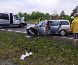Wypadek na A1 w Gorzuchowie, wszystkie osoby zostały przewiezione do szpitala