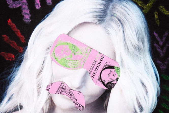Britney Spears - Tom's Diner