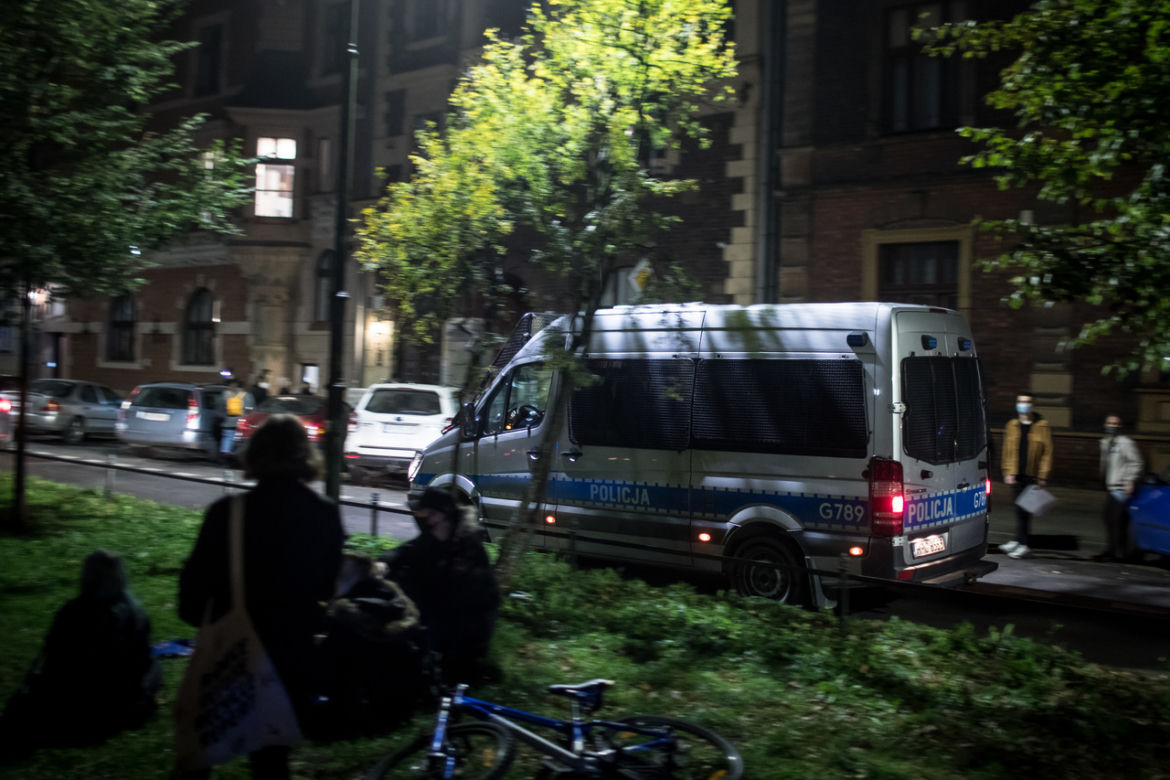 Pogrzeb praw kobiet. Protest po wyroku TK w Krakowie