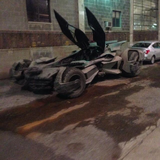 Nowy Batmobil z filmu "Batman vs Superman"