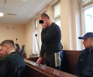 Podciął gardło koledze, bo pokłócili się o kobietę. W tle walka o dziecko