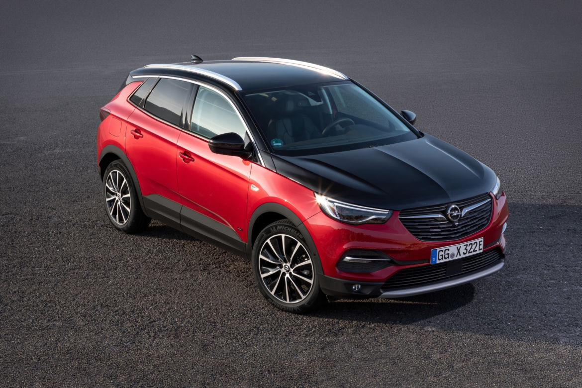 Opel Grandland X Hybrid4 