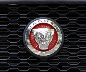 Jaguar XE 2.0 T R-Sport