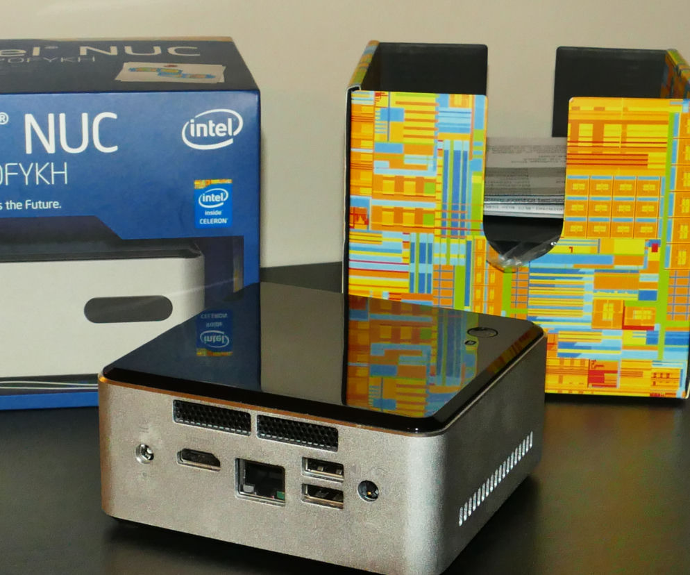 NUC Intel DN 2820FYK