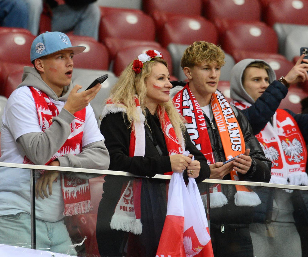 Tłumy na PGE Narodowym w Warszawie! Tak kibicowaliście podczas meczu Polska - Holandia