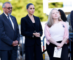 Dlaczego książę Harry i Meghan wracają do Wielkiej Brytanii?! Oto wszystkie teorie