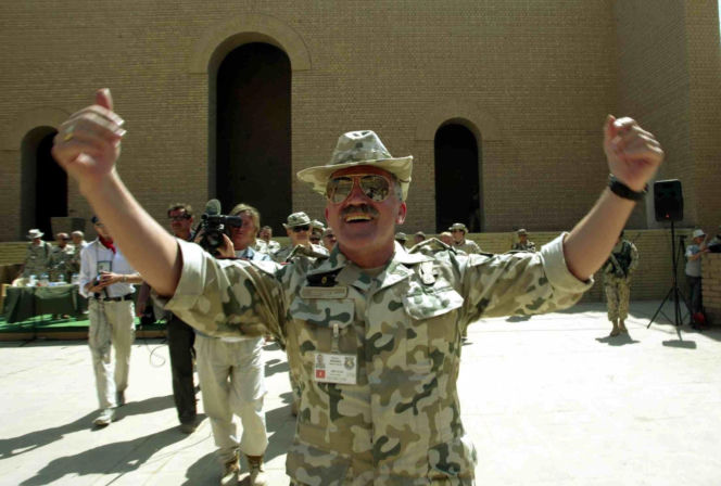 Generał Bieniek krytykuje Trumpa za słowa o polskich żołnierzach