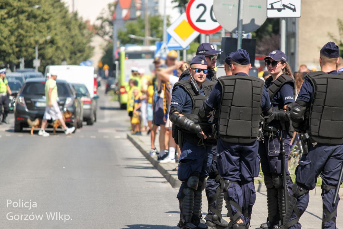 Policja podsumowała lubuskie derby w Gorzowie. Doszło do dwóch incydentów