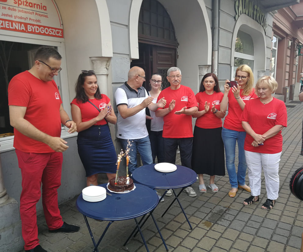 Huczne urodziny bydgoskiej jadłodzielni! Wspólna Spiżarnia ma już dwa lata! [AUDIO]
