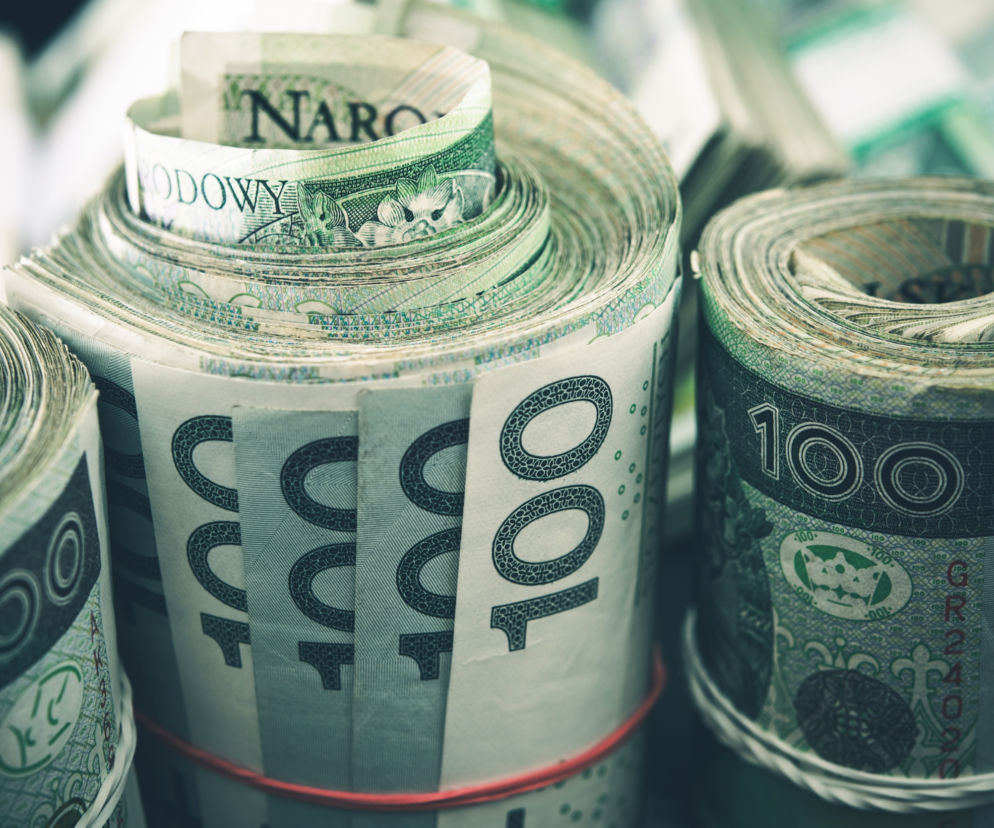 Złoty umacnia się