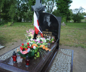 Tak wygląda grób Leppera w 8 rocznicę śmierci