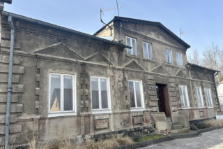 Niszczejąca  kamienica w Kazimierzu Biskupim doczeka się remontu