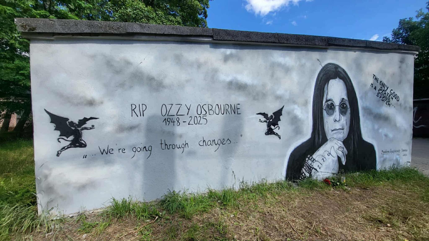 Mural Ozzy'ego Osbourne'a w Warszawie