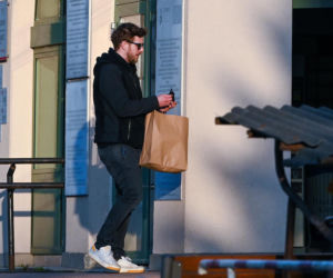Antek Królikowski spędził godzinę i dziecka w szpitalu