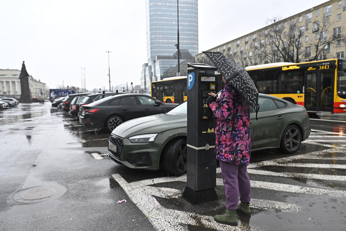 Większa strefa płatnego parkowania