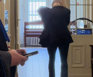 Paweł W. mógł zabić młode małżeństwo przygniatając ich samochodem do ściany