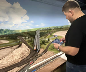 To największa na świecie modelarska makieta kolejowa. Na ponad trzech tysiącach metrów kwadratowych pokaże całą Polskę