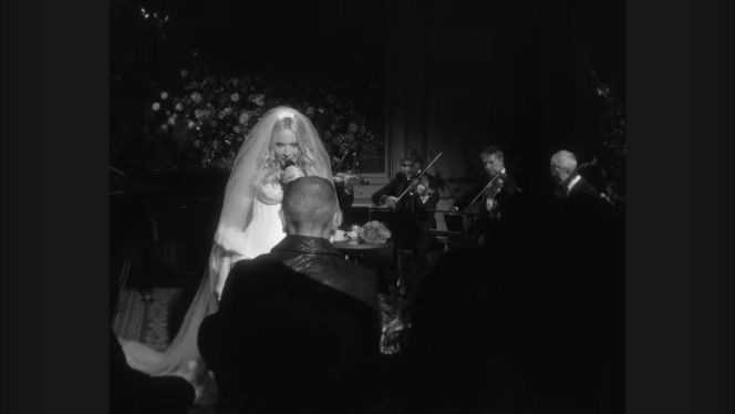 Madonna zachwyca w ślubnym wydaniu. 40 lat temu nosiła się podobnie!