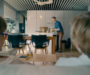 BrzydUla 2, odcinek 145. Marek (Filip Bobek), Julka (Maria Włodkowska), Kuba (Jakub Rutkowski)