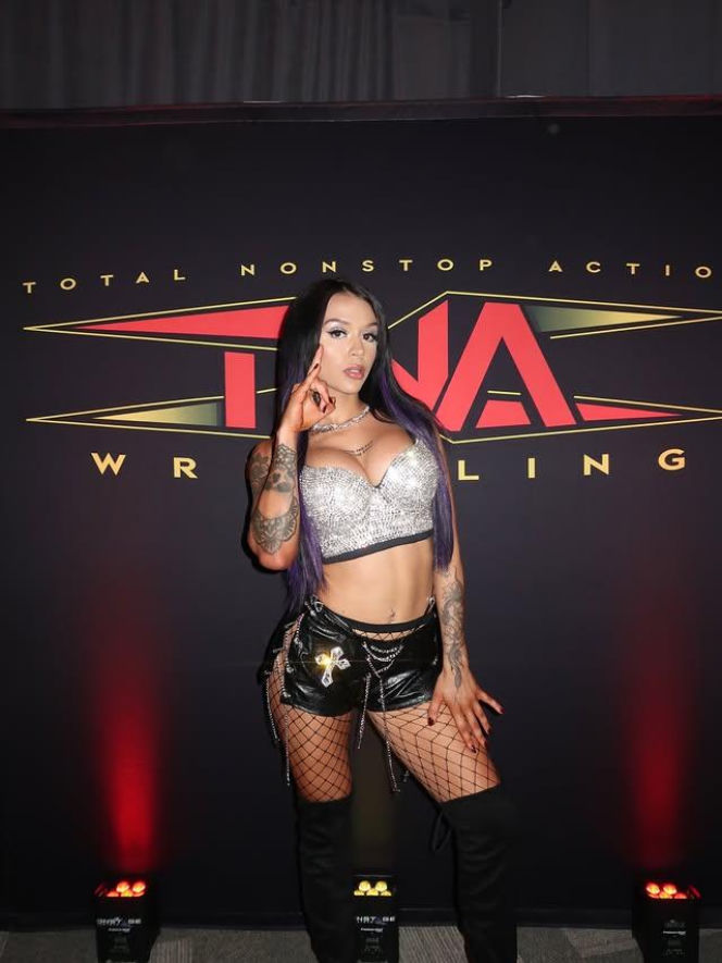 Elayna Black/Cora Jade