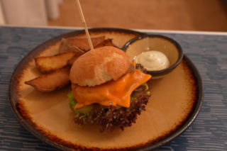 Książulo odwiedził luksusowy hotel we Wrocławiu. Jedna potrawa go obrzydziła