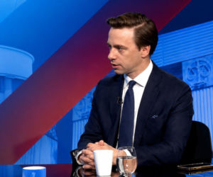 Bosak zmiażdżył Morawieckiego. „Manipulator i hipokryta”. Padły słowa o patologiach i bezprawiu