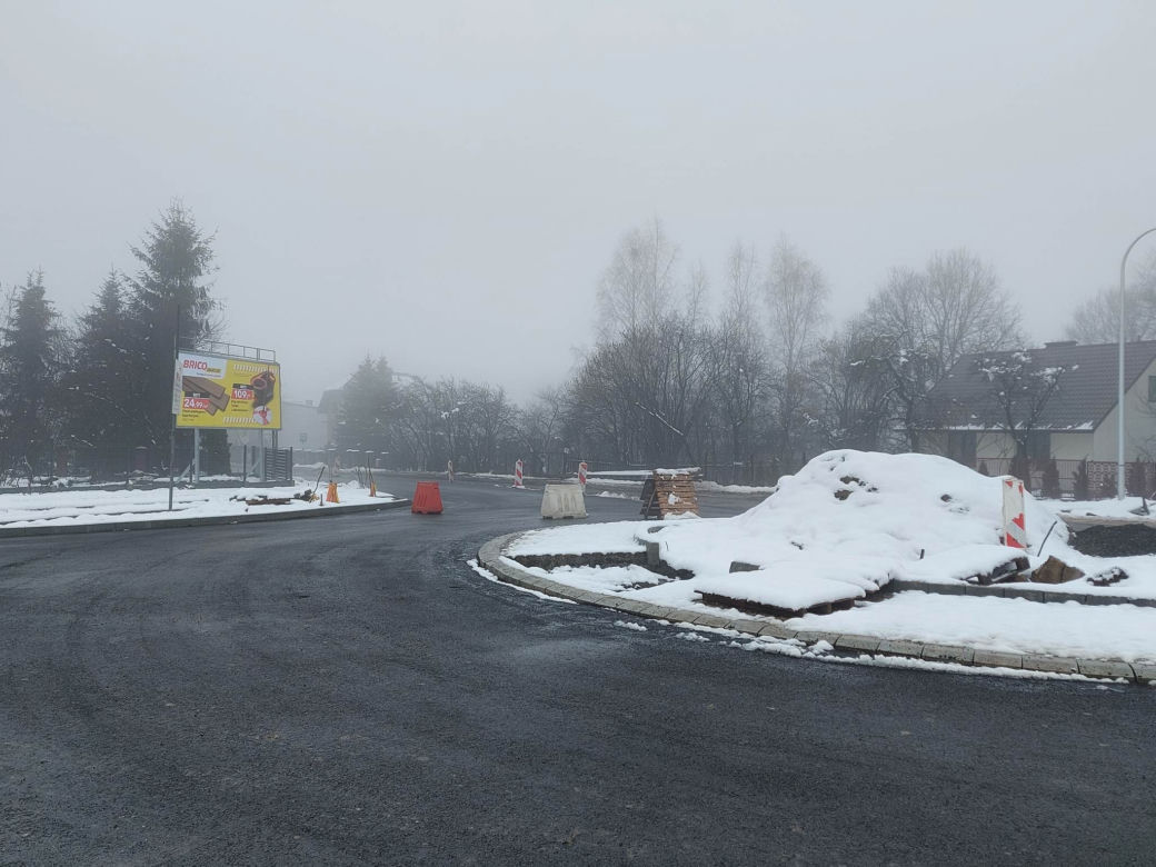 Zamykają ulicę Moniuszki. Przed nami kolejny etap budowy ronda