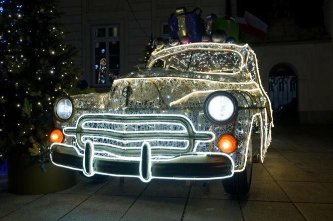 Świąteczne iluminacje w Warszawie