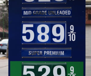 Ceny paliw poszybowały w USA