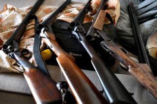 Policja weszła do kilkunastu mieszkań. Wielka akcja służb w Podlaskiem