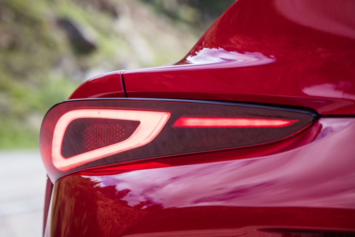 Toyota GR Supra w kolorze Renaissance Red