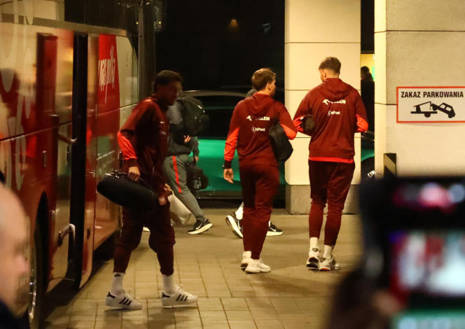 Reprezentacja Polski: nocny powrót do hotelu po meczu