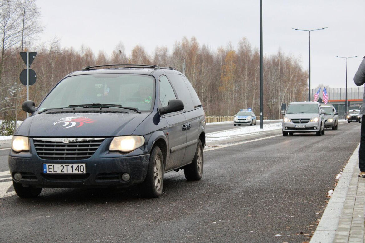 Przejechali nowym odcinkiem Trasy Górna