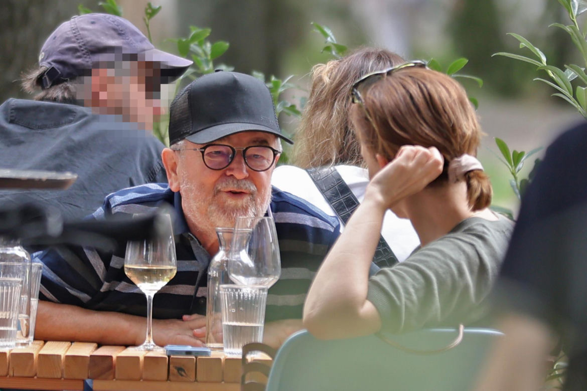 Edward Miszczak i Anna Cieślak na bazarku
